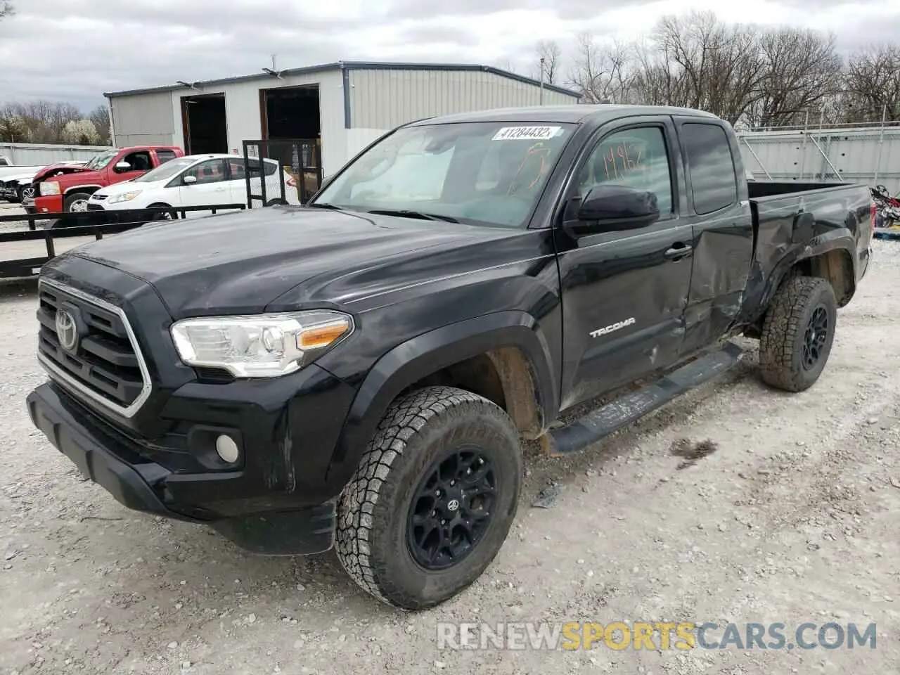 2 Фотография поврежденного автомобиля 5TFRZ5CN3KX073553 TOYOTA TACOMA 2019