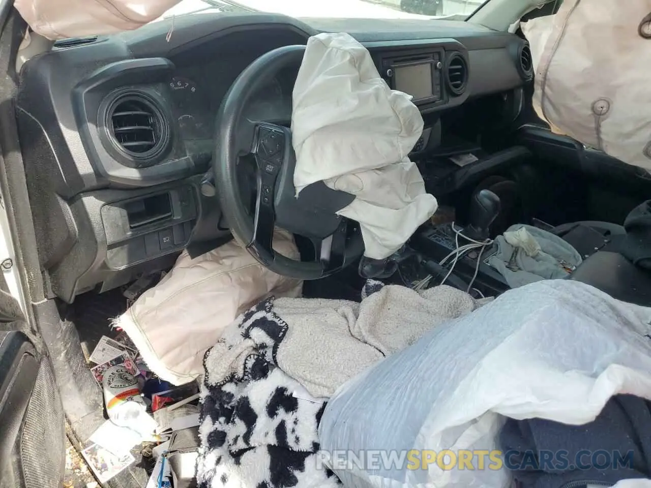 8 Photograph of a damaged car 5TFSX5EN0KX066144 TOYOTA TACOMA 2019
