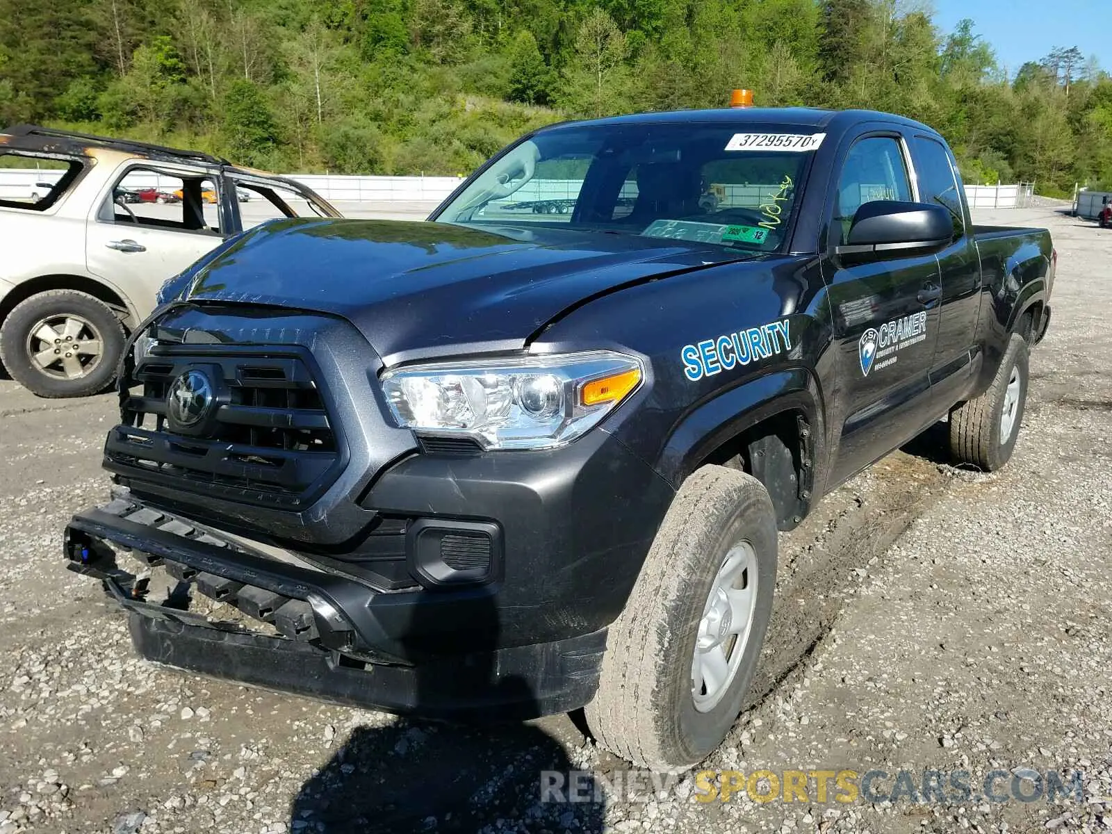 2 Photograph of a damaged car 5TFSX5EN3KX065697 TOYOTA TACOMA 2019