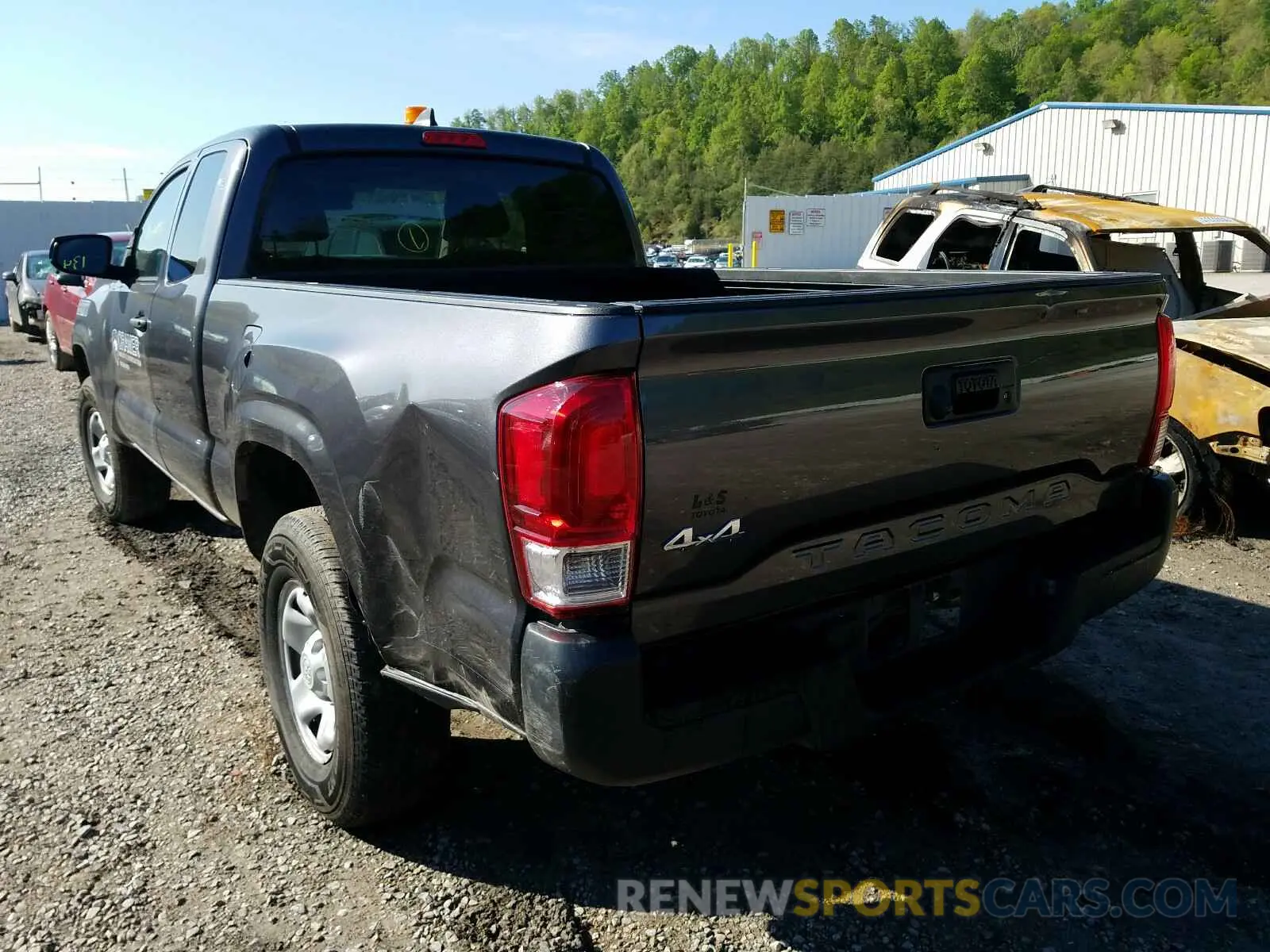 3 Photograph of a damaged car 5TFSX5EN3KX065697 TOYOTA TACOMA 2019