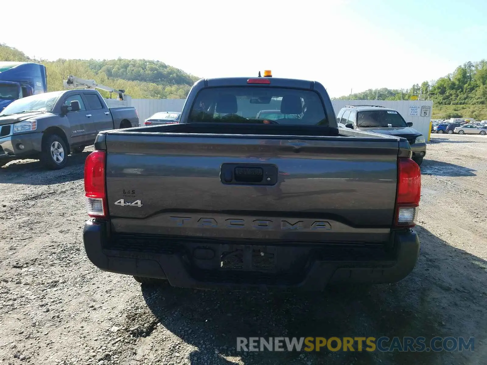 6 Photograph of a damaged car 5TFSX5EN3KX065697 TOYOTA TACOMA 2019