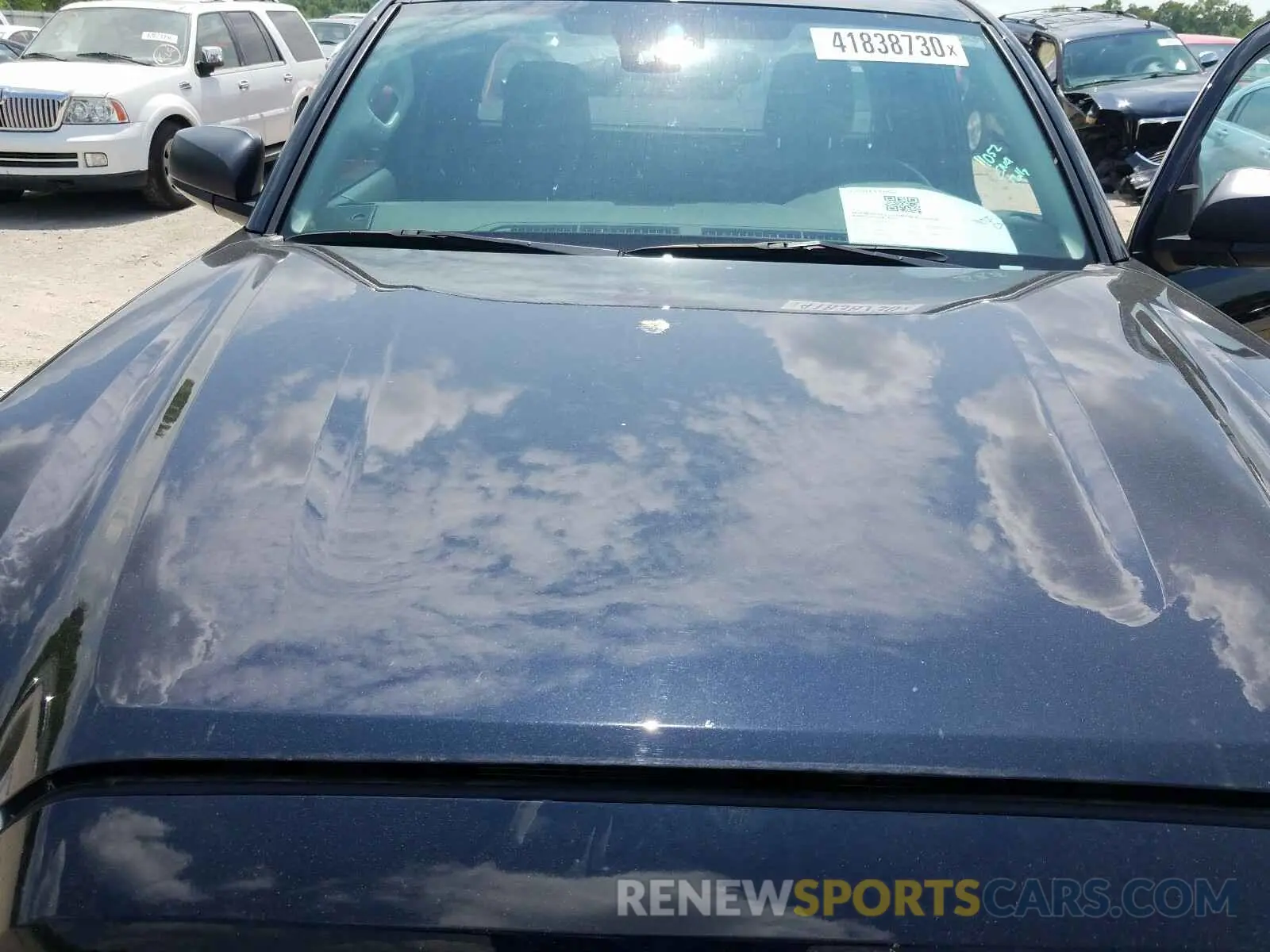7 Photograph of a damaged car 5TFSX5EN3KX067787 TOYOTA TACOMA 2019