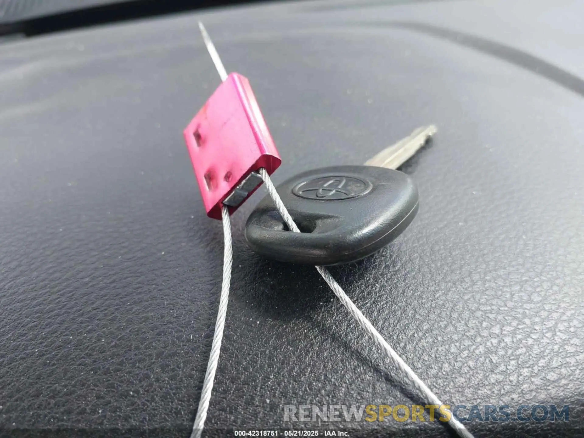 11 Photograph of a damaged car 5TFSX5EN4KX070181 TOYOTA TACOMA 2019