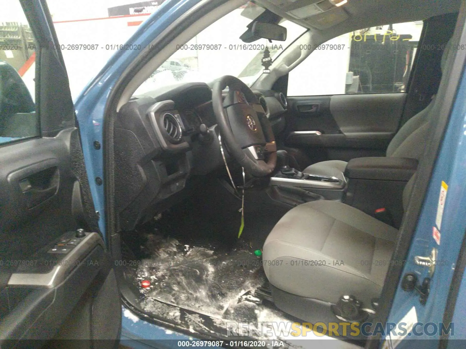 5 Photograph of a damaged car 5TFSX5ENXKX070525 TOYOTA TACOMA 2019