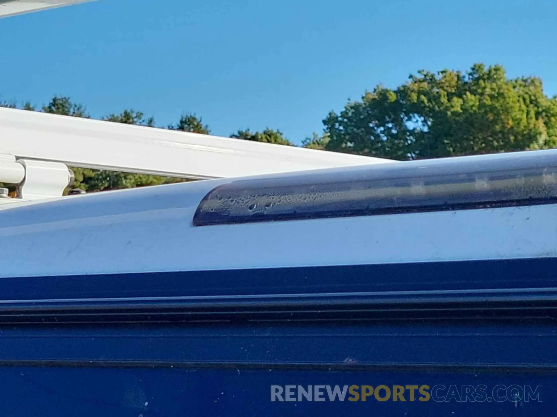 7 Photograph of a damaged car 5TFSZ5AN6KX183923 TOYOTA TACOMA 2019
