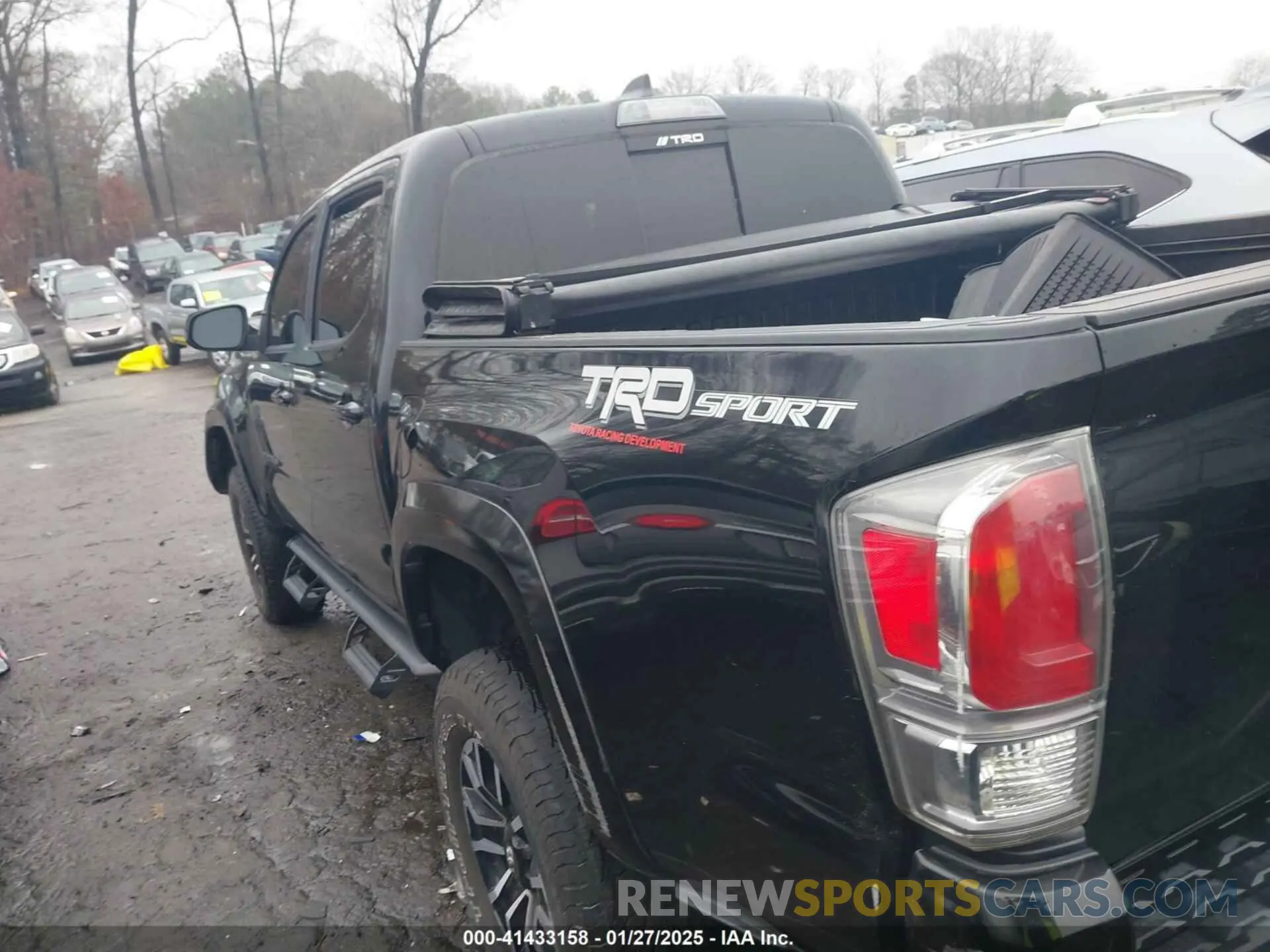 14 Photograph of a damaged car 3TMAZ5CN0LM129808 TOYOTA TACOMA 2020