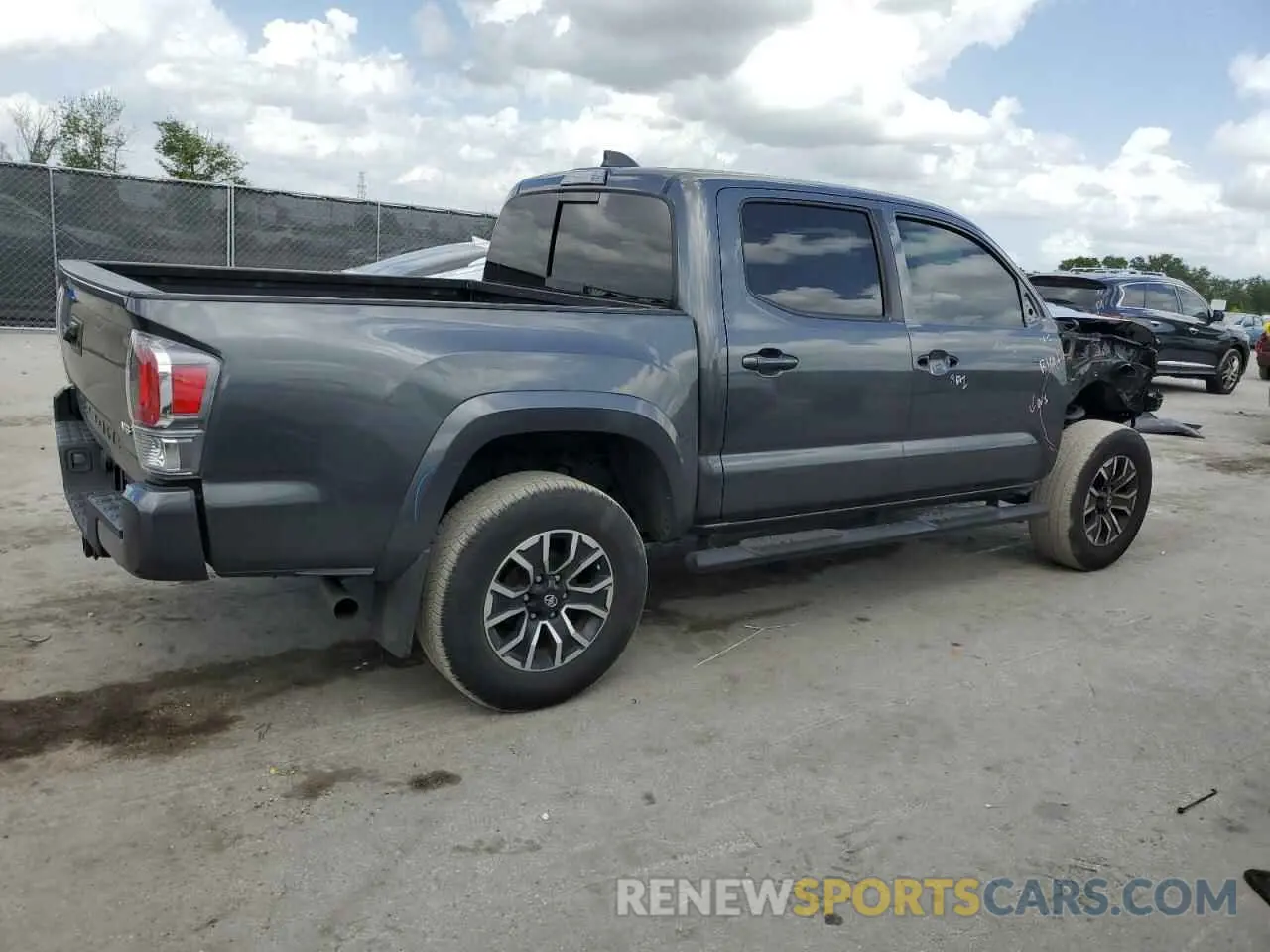 3 Photograph of a damaged car 3TMAZ5CN1LM128960 TOYOTA TACOMA 2020