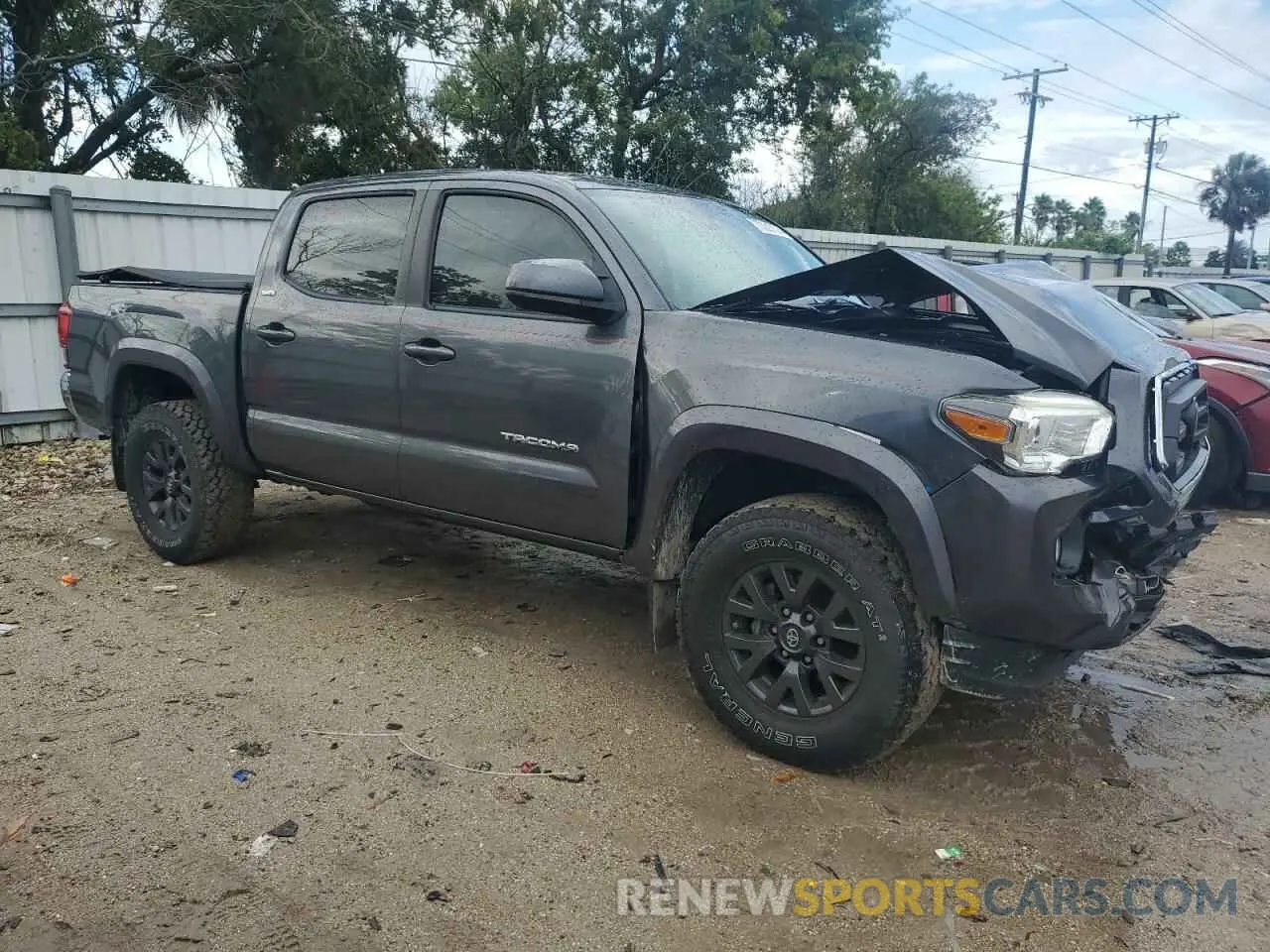 4 Photograph of a damaged car 3TMAZ5CN1LM131762 TOYOTA TACOMA 2020