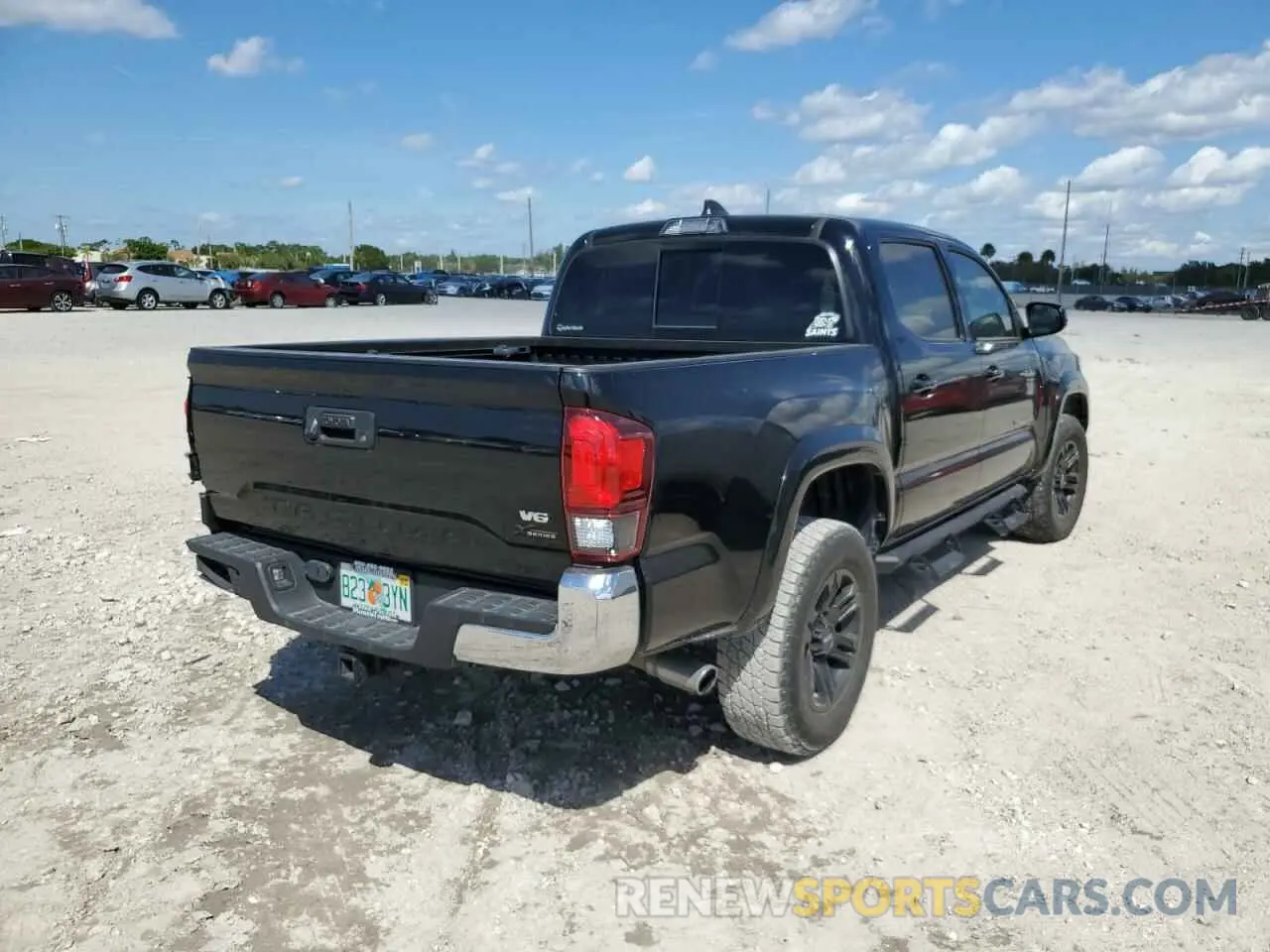 4 Photograph of a damaged car 3TMAZ5CN2LM127056 TOYOTA TACOMA 2020