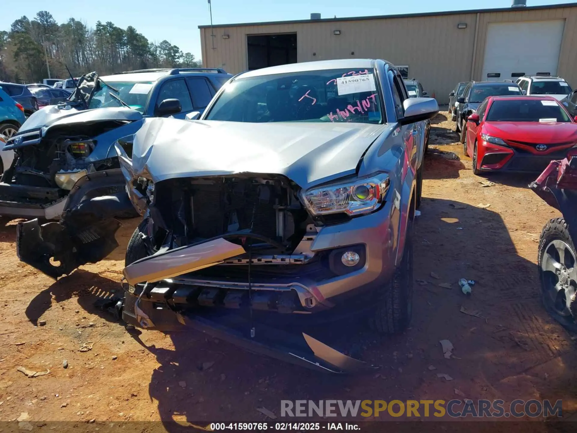 12 Фотография поврежденного автомобиля 3TMAZ5CN2LM133634 TOYOTA TACOMA 2020