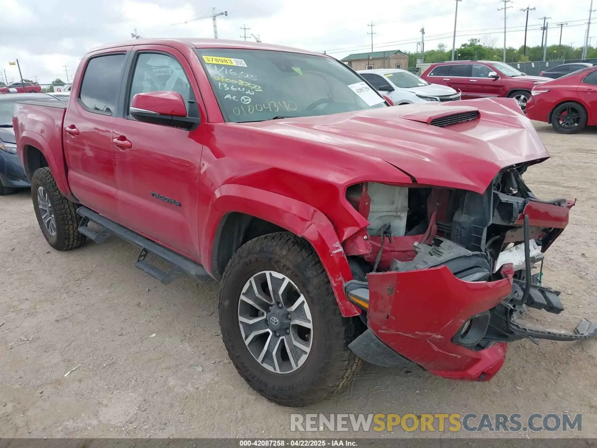 1 Photograph of a damaged car 3TMAZ5CN2LM136422 TOYOTA TACOMA 2020