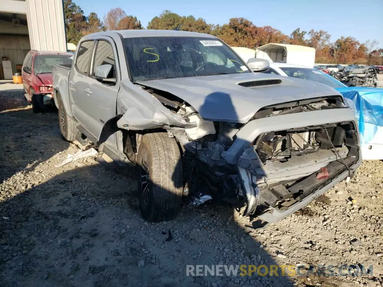 1 Фотография поврежденного автомобиля 3TMAZ5CN3LM133903 TOYOTA TACOMA 2020