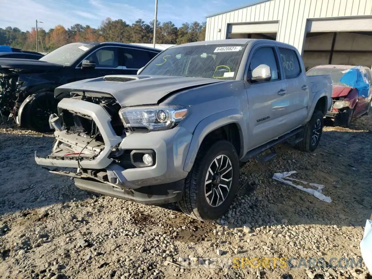 2 Фотография поврежденного автомобиля 3TMAZ5CN3LM133903 TOYOTA TACOMA 2020