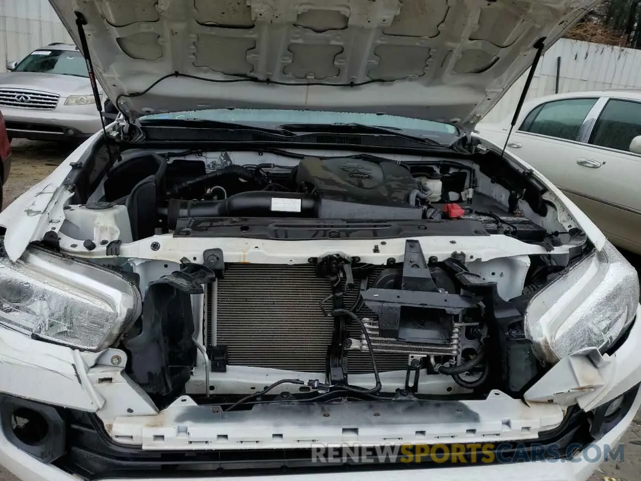 11 Photograph of a damaged car 3TMAZ5CN4LM116141 TOYOTA TACOMA 2020