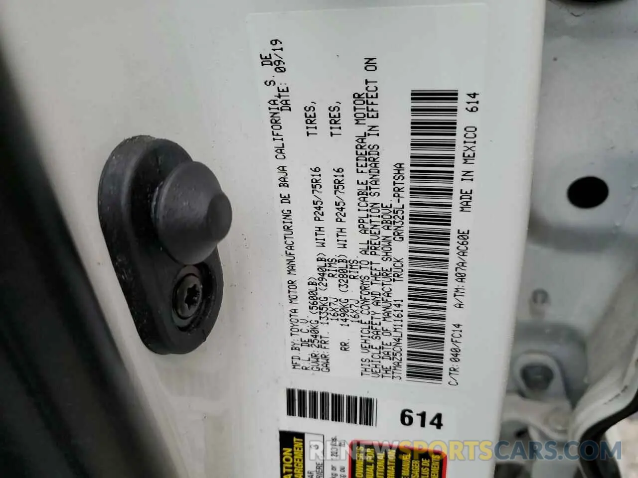 12 Photograph of a damaged car 3TMAZ5CN4LM116141 TOYOTA TACOMA 2020