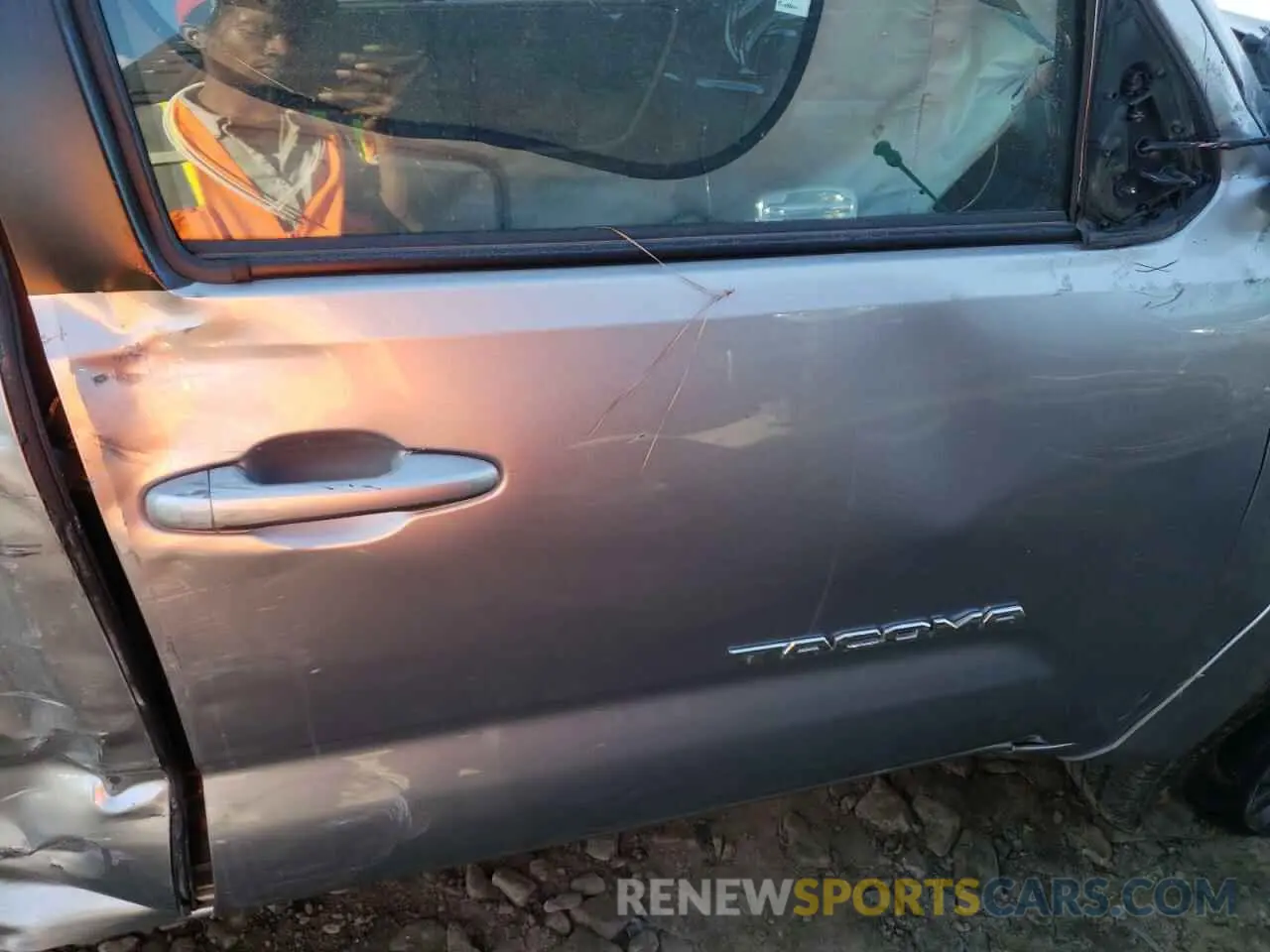5 Photograph of a damaged car 3TMAZ5CN4LM118343 TOYOTA TACOMA 2020