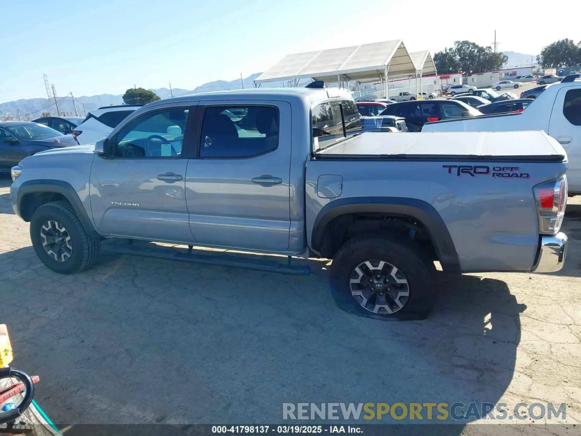 14 Фотография поврежденного автомобиля 3TMAZ5CN4LM125101 TOYOTA TACOMA 2020