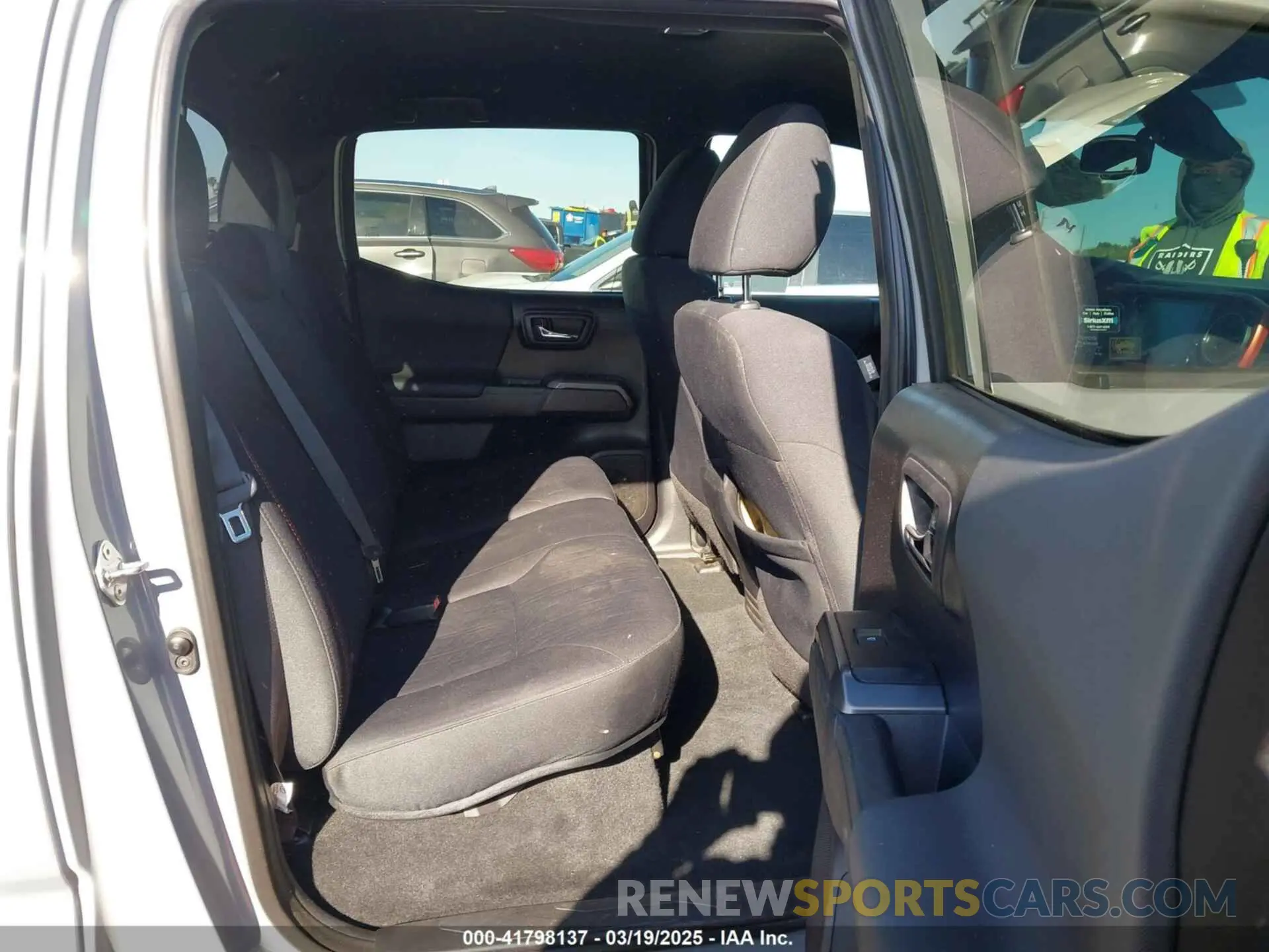 8 Фотография поврежденного автомобиля 3TMAZ5CN4LM125101 TOYOTA TACOMA 2020