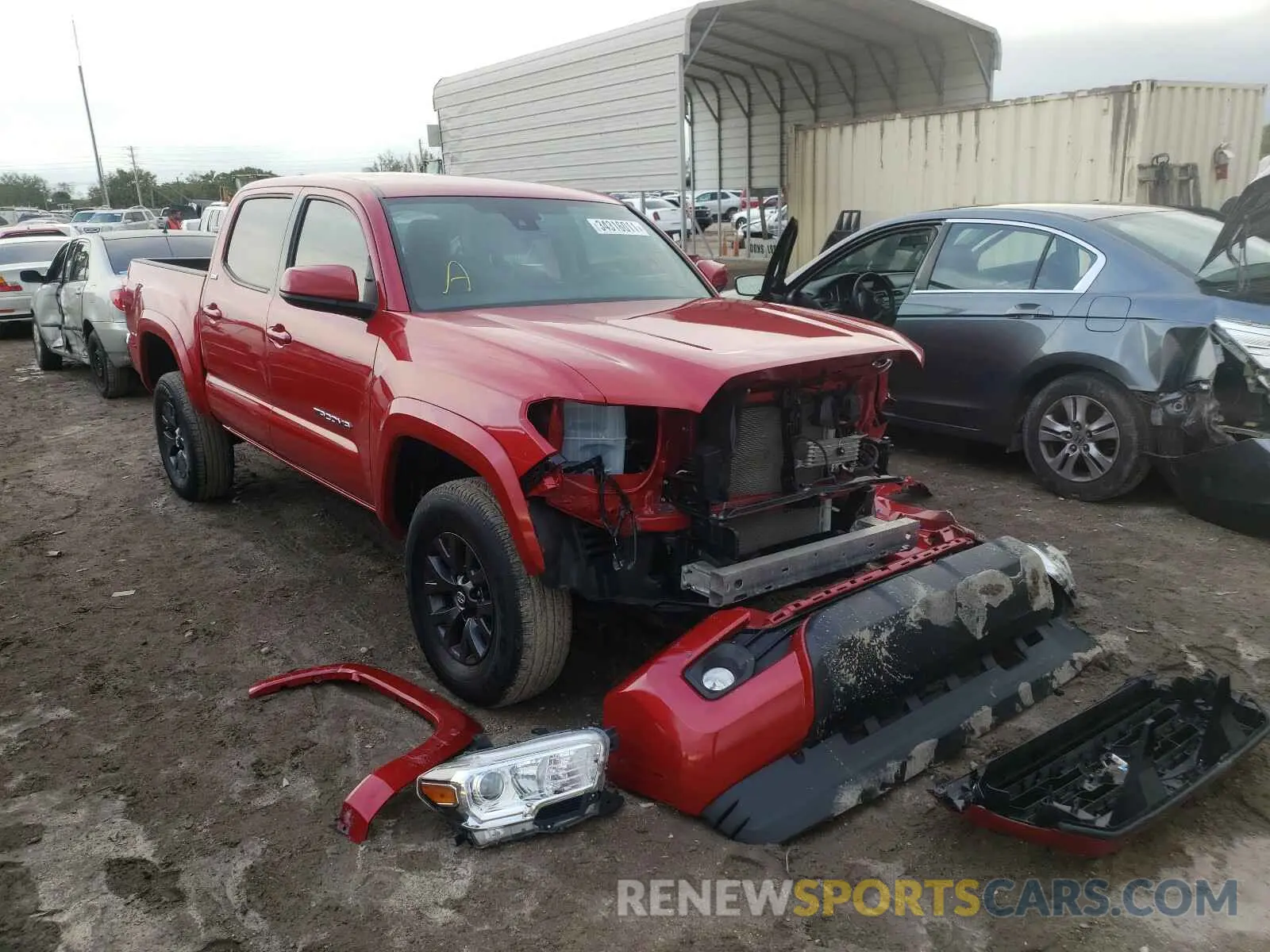 1 Photograph of a damaged car 3TMAZ5CN5LM118173 TOYOTA TACOMA 2020