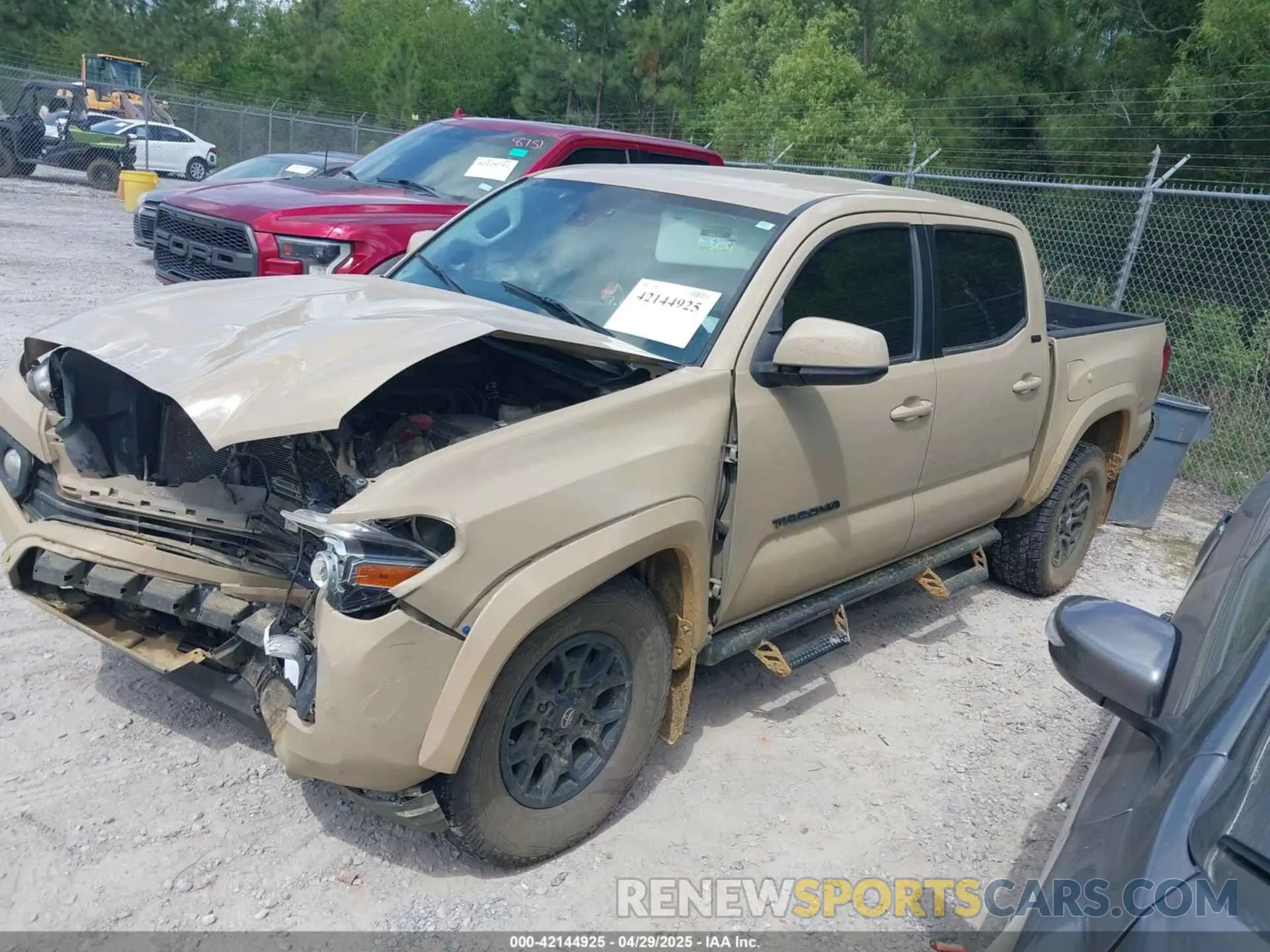 2 Photograph of a damaged car 3TMAZ5CN5LM123521 TOYOTA TACOMA 2020