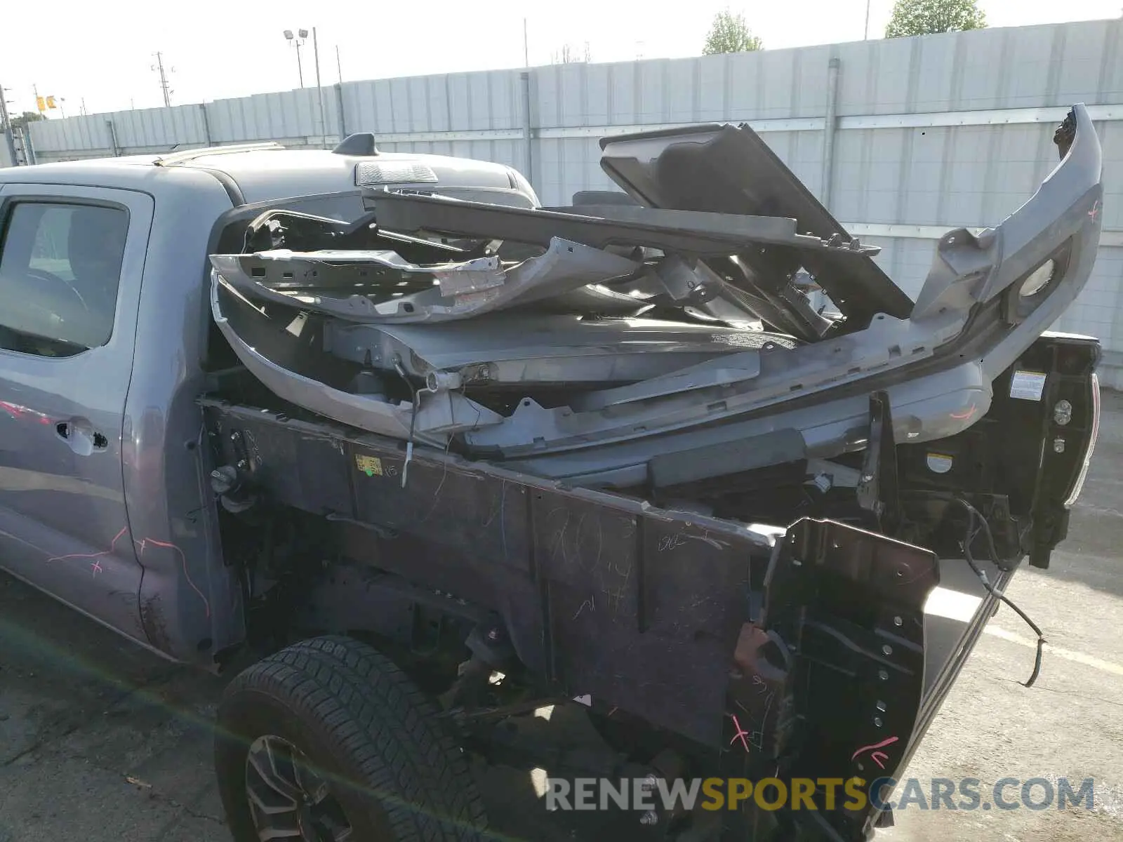 9 Photograph of a damaged car 3TMAZ5CN5LM128640 TOYOTA TACOMA 2020