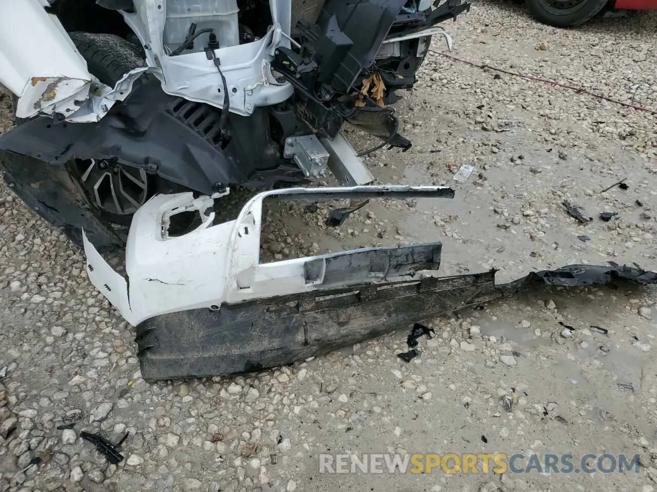 12 Photograph of a damaged car 3TMAZ5CN5LM135488 TOYOTA TACOMA 2020
