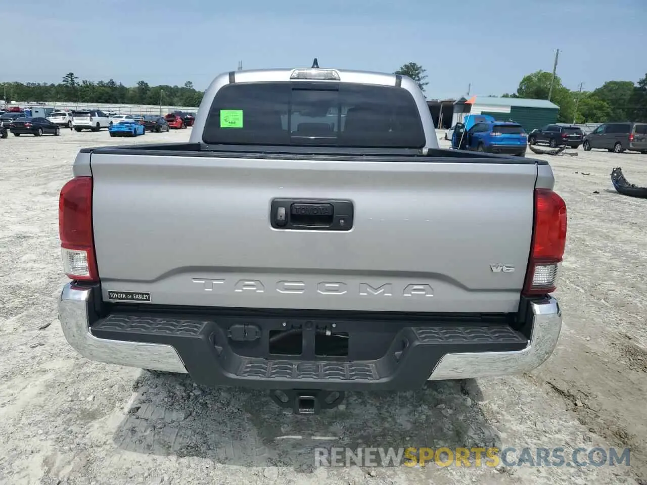 6 Photograph of a damaged car 3TMAZ5CN6LM123043 TOYOTA TACOMA 2020