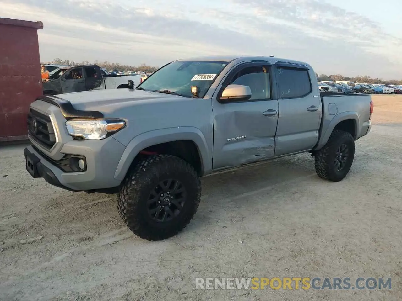 1 Photograph of a damaged car 3TMAZ5CN7LM121379 TOYOTA TACOMA 2020
