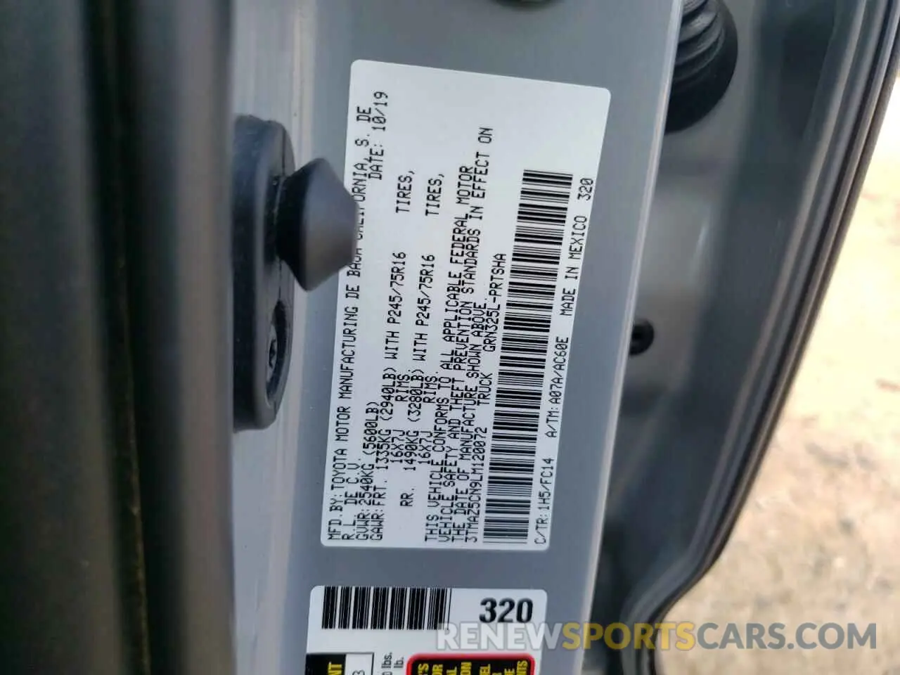 10 Фотография поврежденного автомобиля 3TMAZ5CN9LM120072 TOYOTA TACOMA 2020