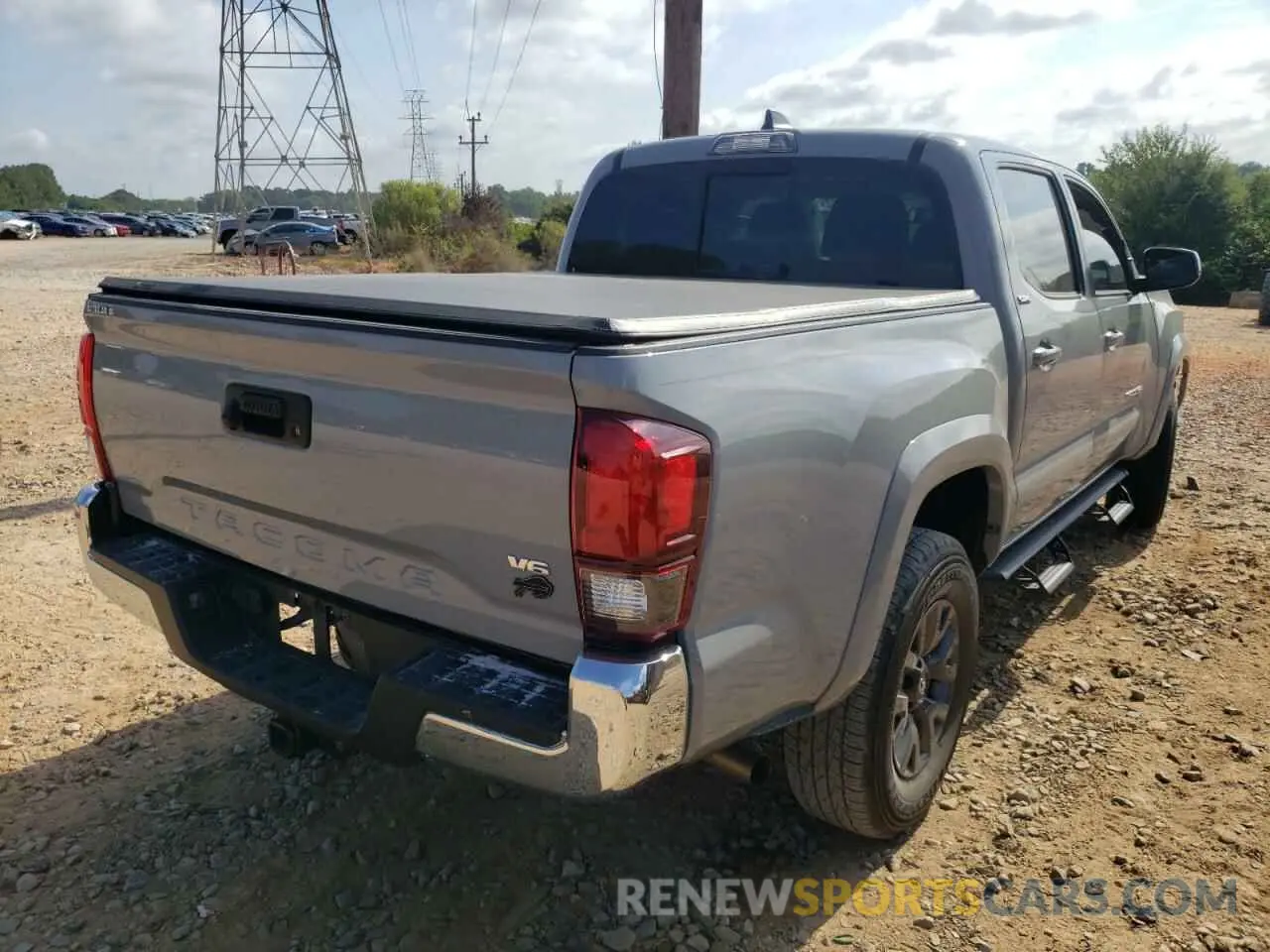 4 Фотография поврежденного автомобиля 3TMAZ5CN9LM120072 TOYOTA TACOMA 2020