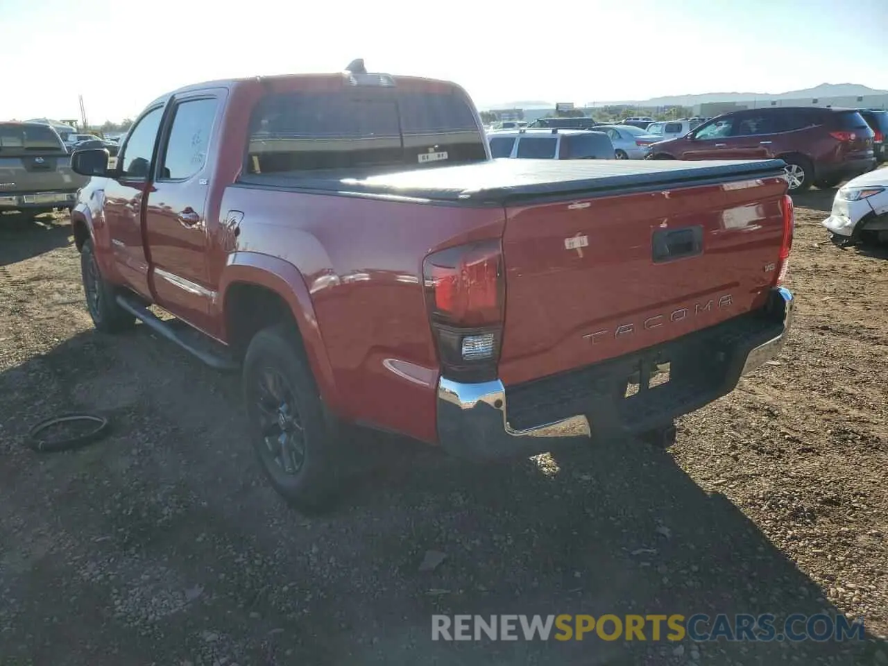 3 Photograph of a damaged car 3TMAZ5CN9LM136014 TOYOTA TACOMA 2020