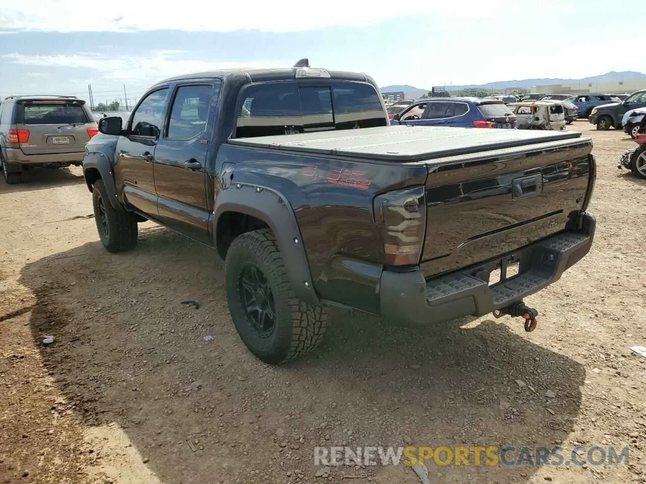 3 Фотография поврежденного автомобиля 3TMAZ5CN9LM139219 TOYOTA TACOMA 2020