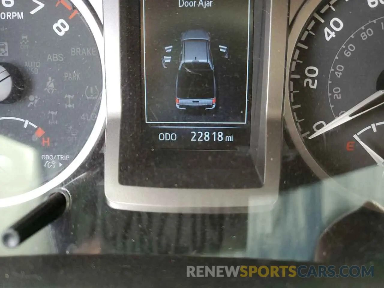 8 Фотография поврежденного автомобиля 3TMAZ5CN9LM139219 TOYOTA TACOMA 2020