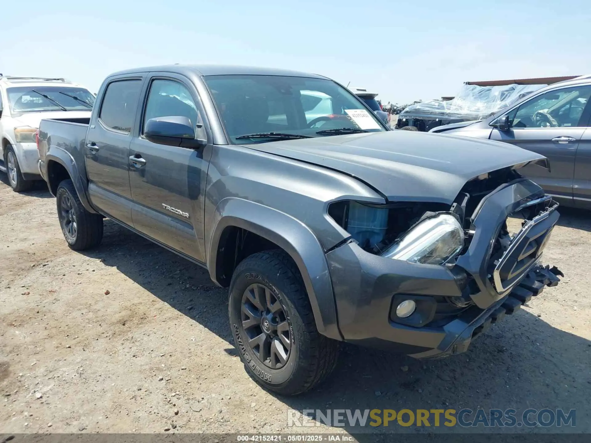 1 Photograph of a damaged car 3TMAZ5CNXLM123305 TOYOTA TACOMA 2020