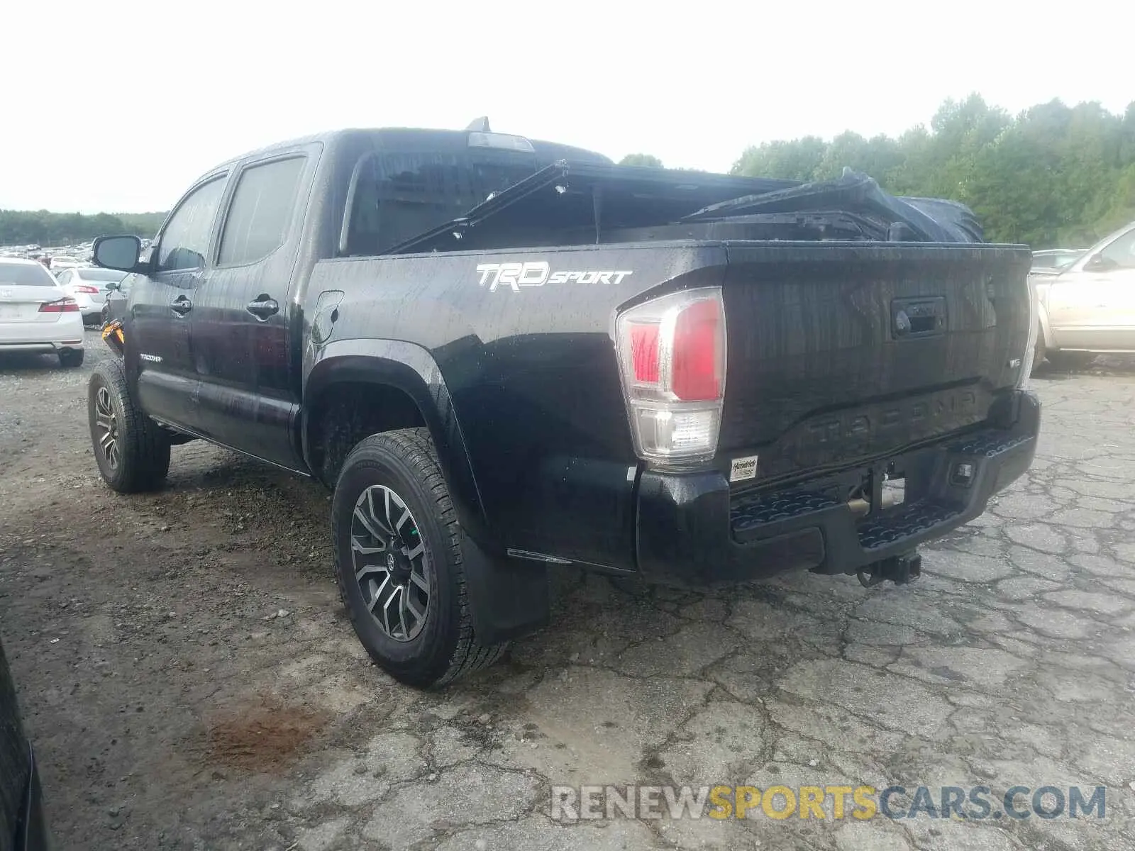 3 Photograph of a damaged car 3TMAZ5CNXLM129315 TOYOTA TACOMA 2020