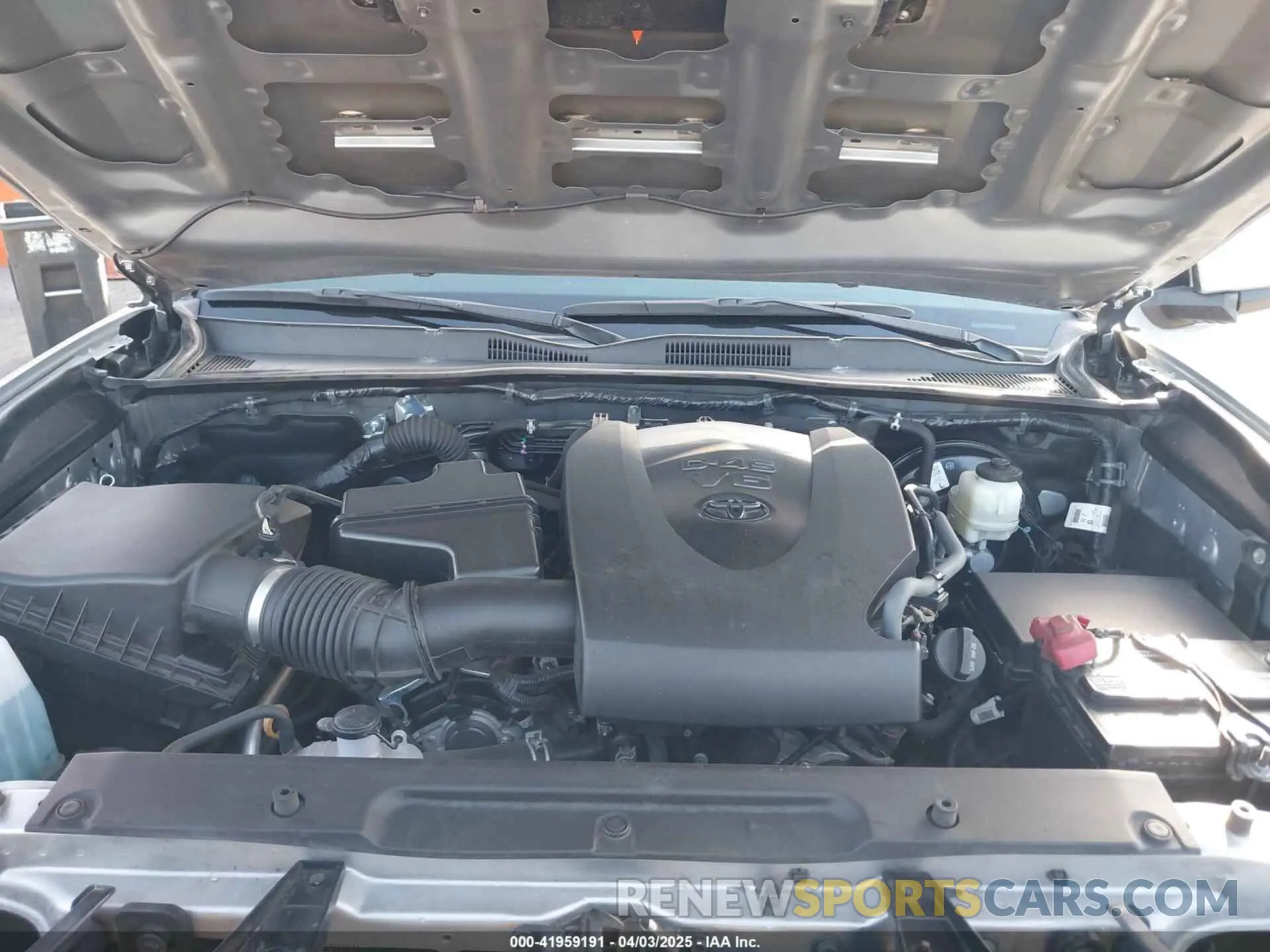 10 Фотография поврежденного автомобиля 3TMAZ5CNXLM139150 TOYOTA TACOMA 2020