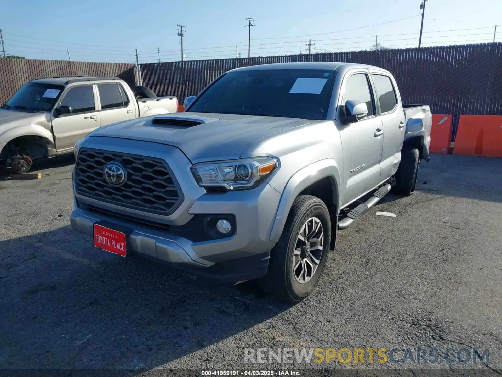 2 Фотография поврежденного автомобиля 3TMAZ5CNXLM139150 TOYOTA TACOMA 2020