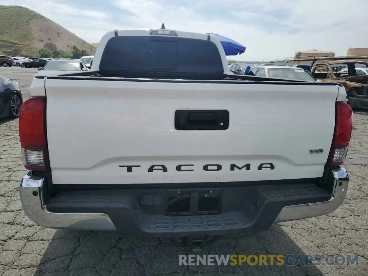 6 Photograph of a damaged car 3TMBZ5DN3LM027258 TOYOTA TACOMA 2020