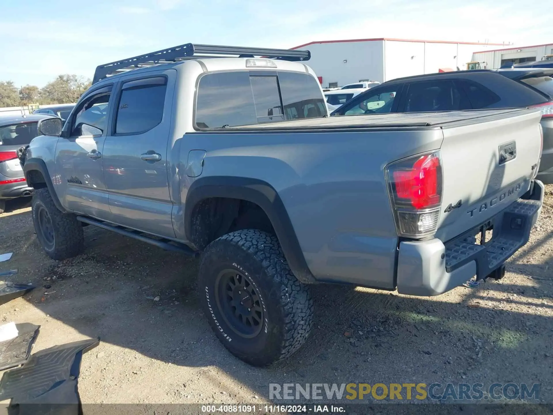 3 Фотография поврежденного автомобиля 3TMCZ5AN0LM295872 TOYOTA TACOMA 2020