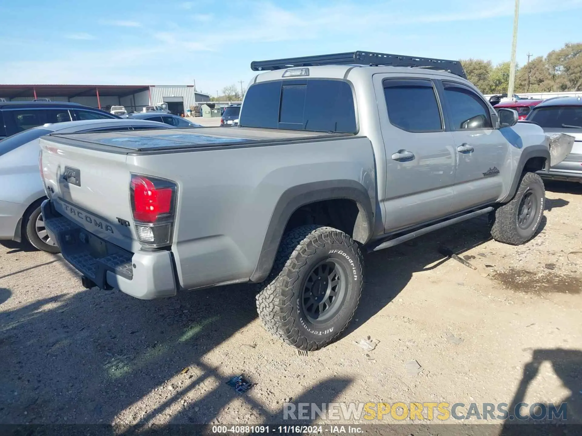 4 Фотография поврежденного автомобиля 3TMCZ5AN0LM295872 TOYOTA TACOMA 2020