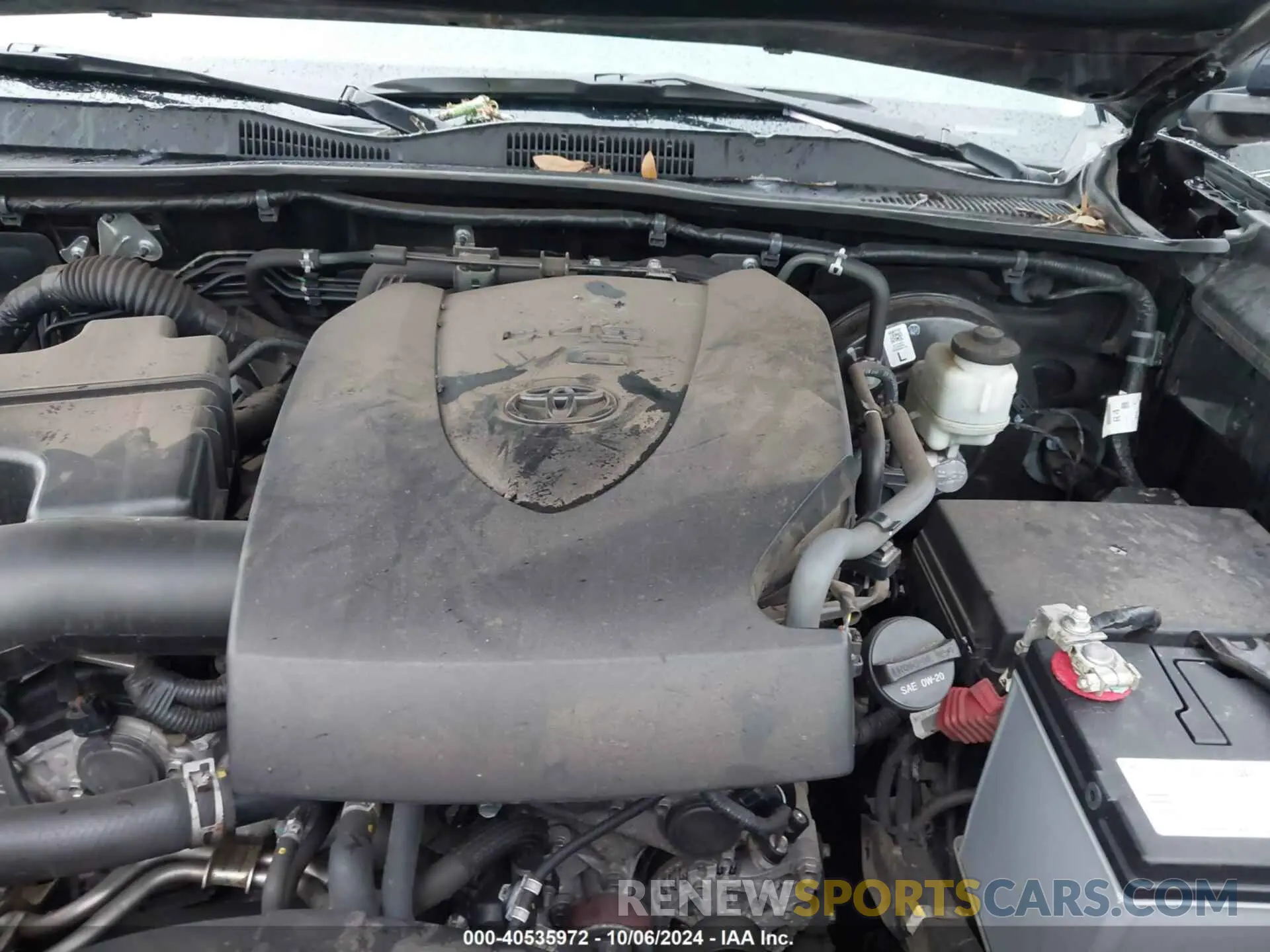 10 Photograph of a damaged car 3TMCZ5AN0LM306675 TOYOTA TACOMA 2020