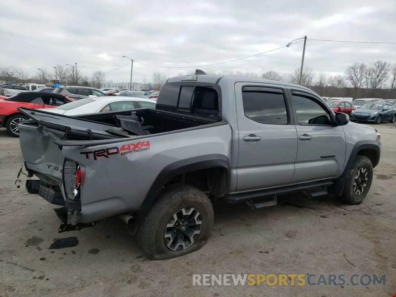 3 Photograph of a damaged car 3TMCZ5AN0LM325114 TOYOTA TACOMA 2020