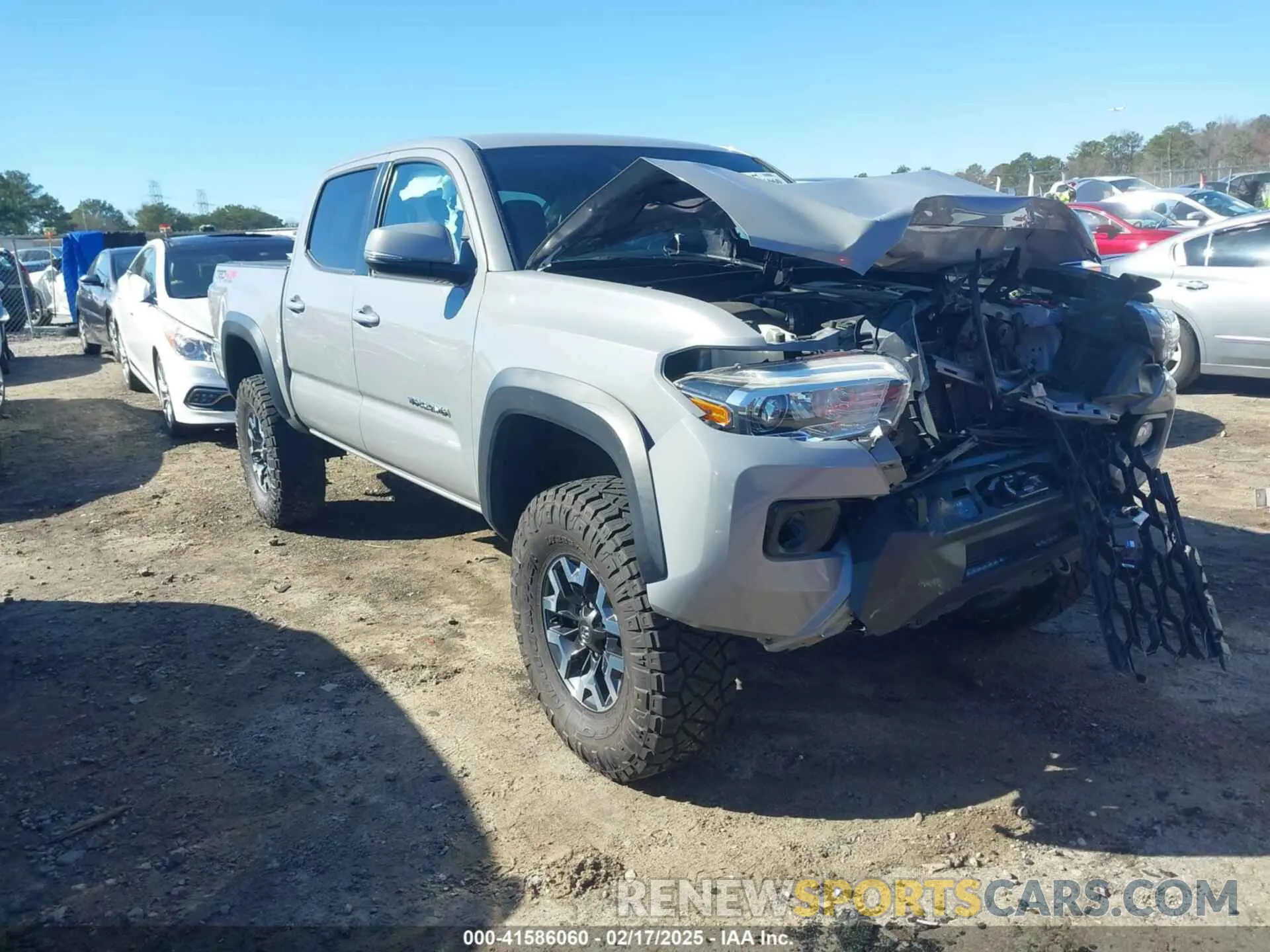 1 Фотография поврежденного автомобиля 3TMCZ5AN0LM345184 TOYOTA TACOMA 2020
