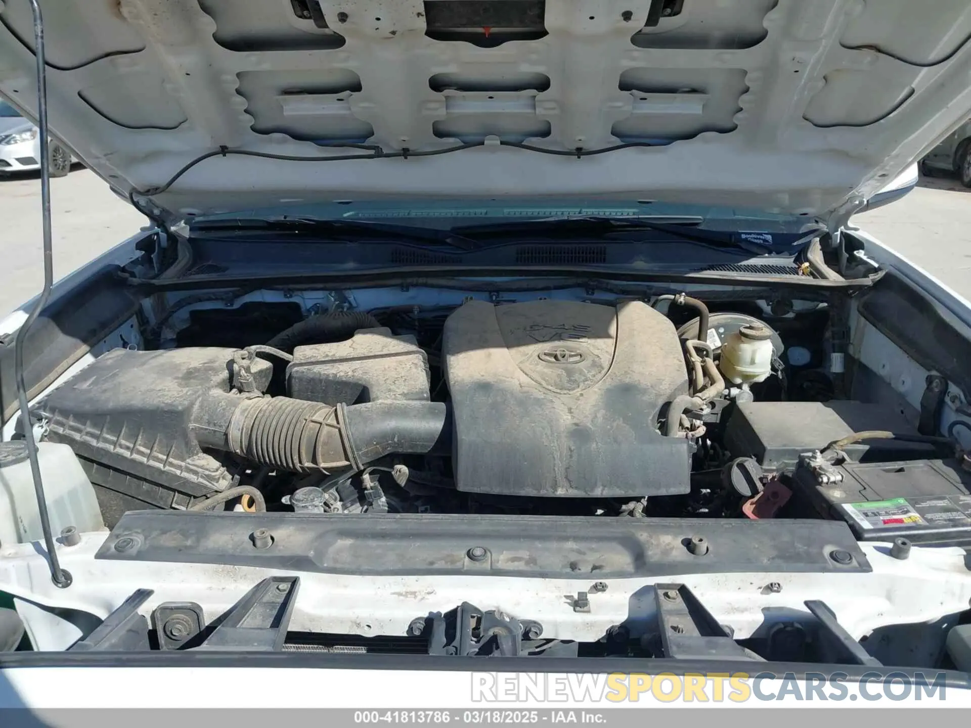 10 Фотография поврежденного автомобиля 3TMCZ5AN0LM350742 TOYOTA TACOMA 2020