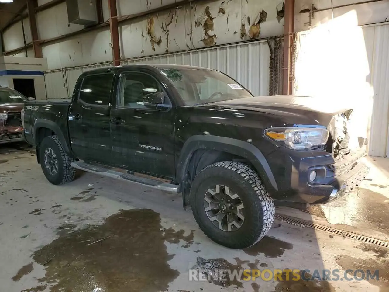 4 Photograph of a damaged car 3TMCZ5AN1LM295007 TOYOTA TACOMA 2020
