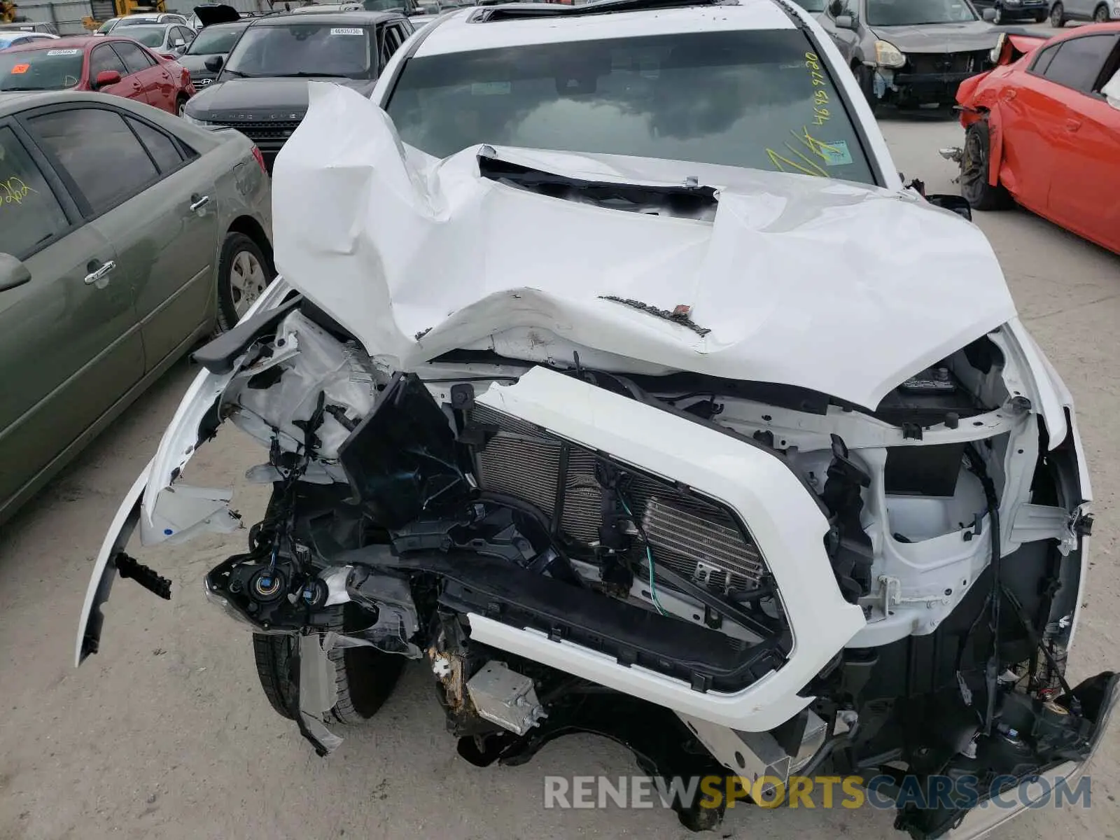 7 Photograph of a damaged car 3TMCZ5AN1LM304997 TOYOTA TACOMA 2020
