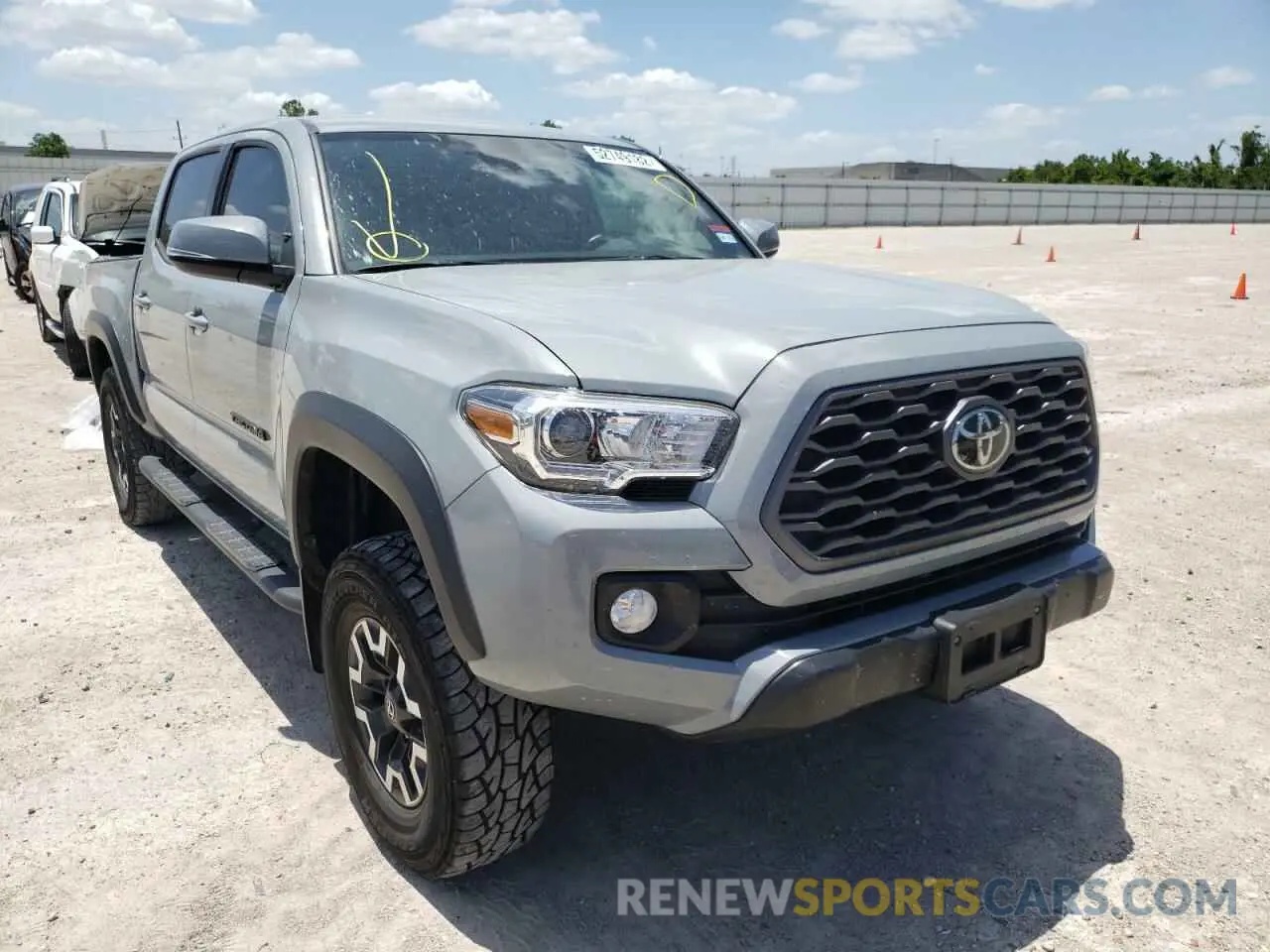 1 Photograph of a damaged car 3TMCZ5AN1LM306491 TOYOTA TACOMA 2020
