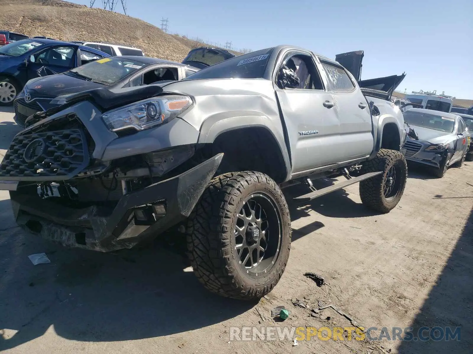 2 Photograph of a damaged car 3TMCZ5AN1LM330466 TOYOTA TACOMA 2020