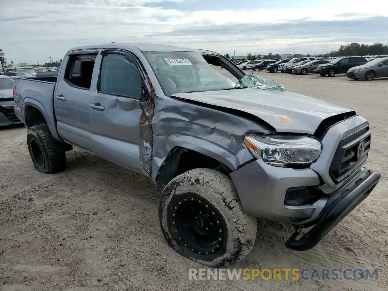 4 Photograph of a damaged car 3TMCZ5AN1LM346506 TOYOTA TACOMA 2020