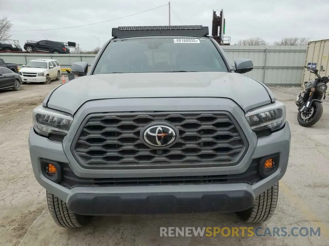 5 Photograph of a damaged car 3TMCZ5AN1LM358235 TOYOTA TACOMA 2020